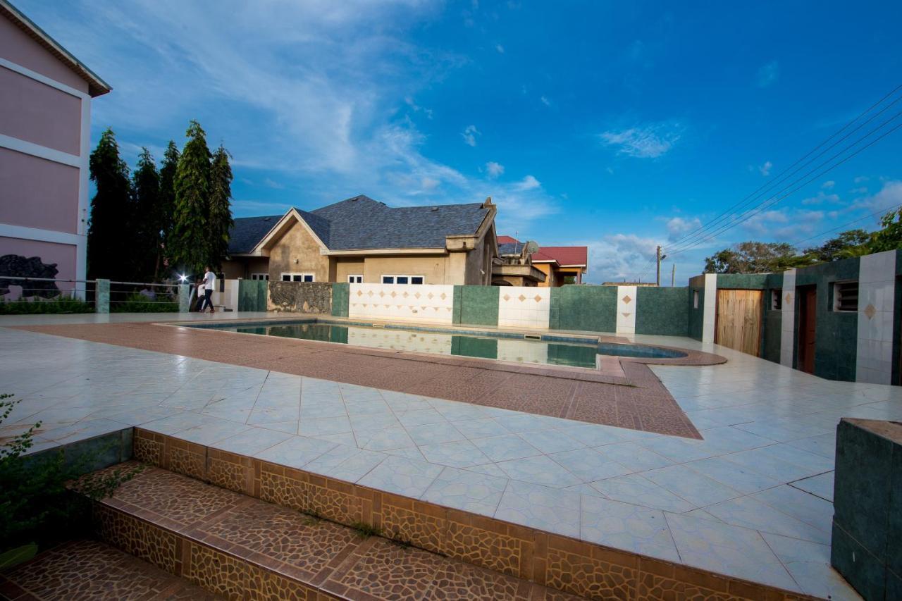 Pemicsa Hotel Accra Spintex Εξωτερικό φωτογραφία